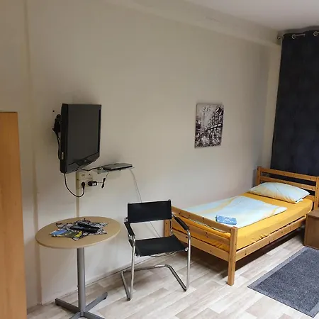 Monteurzimmer Fuchs-Kupke Siebenlehn Exterior foto